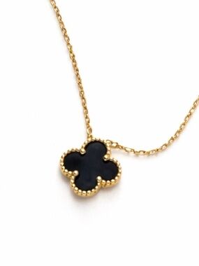 VAN CLEEF & ARPELS 18K Yellow Gold Black Onyx Alhambra Pendant Necklace